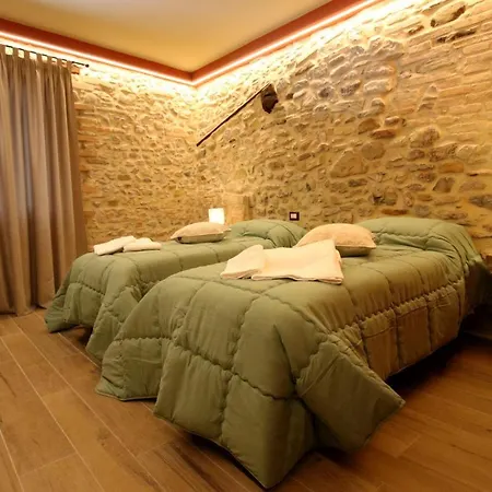 Le Dimore Dei Ritaldi Affittacamere Castel Ritaldi